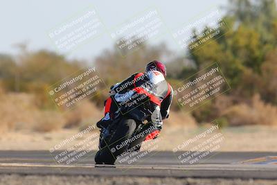 media/Dec-18-2022-SoCal Trackdays (Sun) [[8099a50955]]/Turn 7 Backside (1125am)/